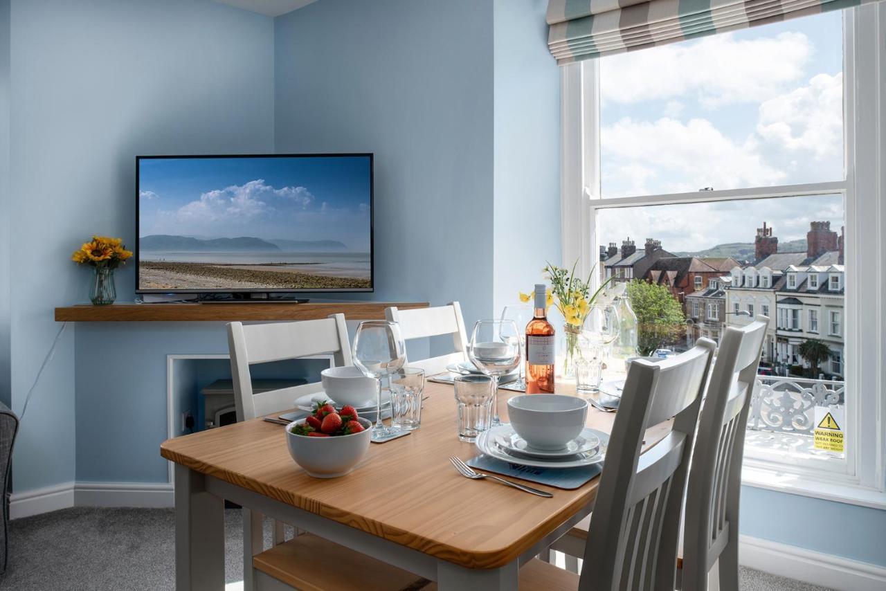 Abbey Road Boutique Holiday Apartment Llandudno Zewnętrze zdjęcie